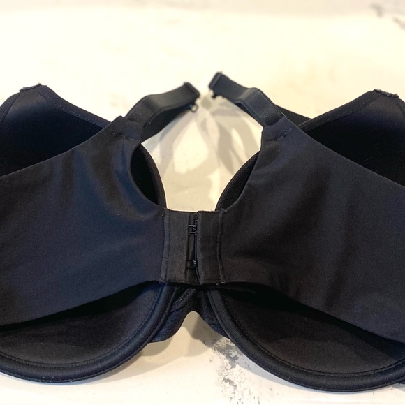 Chantelle 2196, Modern Invisible Plunge Memory Foam Bra. Size 36DD - Picture 6 of 10